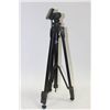 Image 1 : CAMERA TRI-POD