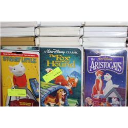 BOX OF CHILDRENS VHS MOVIES