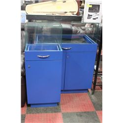 PAIR OF JEWELLERY DISPLAY CASES SIZE:LARGE & SMALL