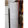 Image 1 : GE WHITE LOFT FRIDGE