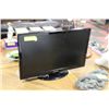 Image 1 : 22" SAMSUNG FLAT SCREEN TV W / REMOTE