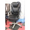 Image 1 : BLACK LEATHER OFFICE CHAIR
