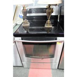 LG STAINLESS STEEL 4 BURNER CERAMIC TOP STOVE