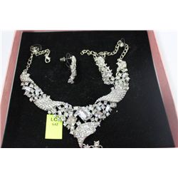 SILVER EARRING AND NECKLACE SET