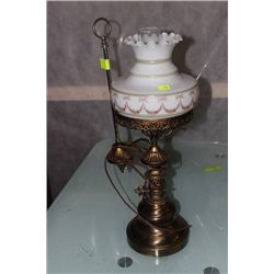VINTAGE LAMP