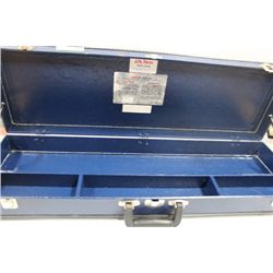 MUSICAL ITEM CARRYING CASE