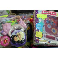 BOX OF PLAYDOH SOLD W/ PRINCESS JEWELLERY AND