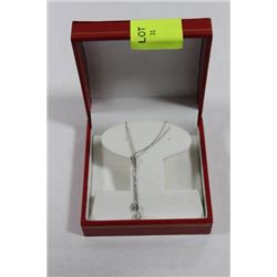 10KT WHITE GOLD CHAIN WITH CRYSTAL PENDANT