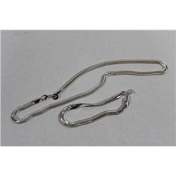 HERRINGBONE CHAIN WITH MATCHING BRACELET