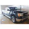 Image 2 : 2010 GMC SIERRA SLE 2500 HD W/ 111,000 KMS