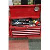 Image 1 : MASTER MECHANIC RED TOOL BOX W LARGE ASSORTMENT