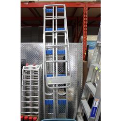 ALUMINUM SNOWMOBILE RAMP