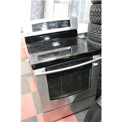 LG 4 BURNER CERAMIC TOP STOVE