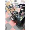 Image 1 : YARDWORKS 10.5HP 30" CUT GAS SNOW BLOWER