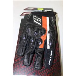 FIVE ADVANCED GLOVES ON CHOICE SIZE L/10