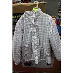 "HIGH POINT" WHT / BLK LADIES WINTER COAT SZ XL