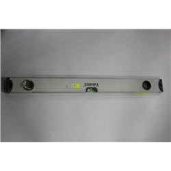 NEW ALUMINUM 2' LEVEL