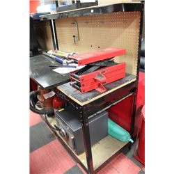 BLACK WORK BENCH