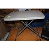 Image 1 : COLLAPSING SMALL TABLE