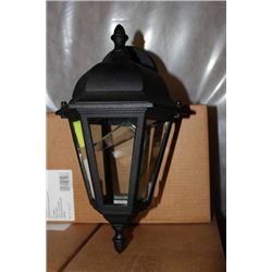 SMALL OUTDOOR LIGHT X5