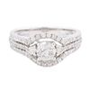 Image 1 : 14KT White Gold 0.88ctw Diamond Ring