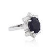 Image 2 : 14KT White Gold 5.49ct Sapphire and Diamond Ring