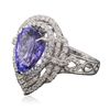 Image 2 : 14KT White Gold 5.42ct Tanzanite and Diamond Ring