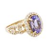 Image 2 : 14KT Yellow Gold 3.43ct Tanzanite and Diamond Ring