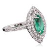 Image 2 : 14KT White Gold 0.83ct Emerald and Diamond Ring