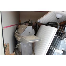 STORAGE UNIT 106  (SIZE: 10 X 20)