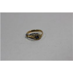 10KT BLUE SAPPHIRE DIAMOND RING