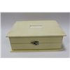 Image 1 : NEW FAMILY KEEPSAKE BOX