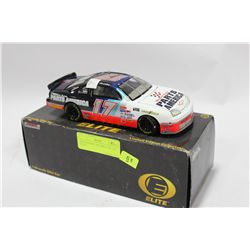 COLLECTIBLE 1997 NBASCAR 1:24 SCALE