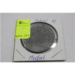 NAZI ADOLF HITLER MEDAL