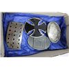 Image 1 : BOX W/4 BELT BUCKLES