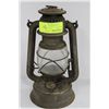 Image 1 : ANTIQUE GERMAN BARN LANTERN
