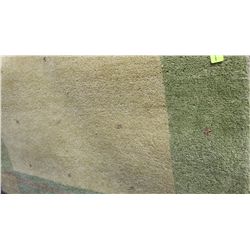 SHOWHOME AREA CARPET ON CHOICE: GREEN