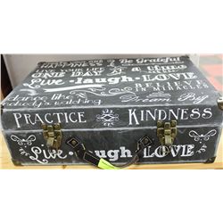 SHOWHOME DECORATIVE BOX