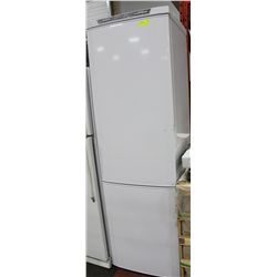 GE WHITE LOFT FRIDGE