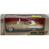 Image 1 : DIE CAST 1:18 1958 PONTIAC BONNNEVILLE