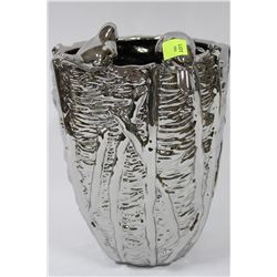 SHOWHOME CHROME TONE BIRD VASE
