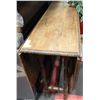 Image 1 : ANTIQUE GATE LEG TABLE