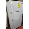 Image 1 : WHITE FRIGIDAIRE FRIDGE W 7 DAY WARRANTY