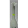 Image 1 : SHOWHOME WHITE ART GLASS VASE