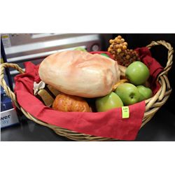 SHOWHOME WICKER BASKET W ARTIFICIAL FRUITS/