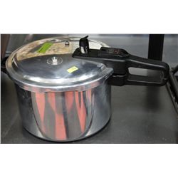JASI PRESSURE COOKER