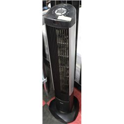 SEVILLE CLASSICS OSCILLATING FLOOR HEATER
