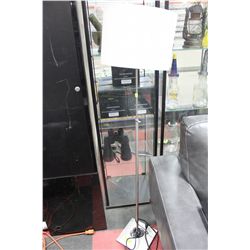 METAL SHOWHOME FLOOR LAMP