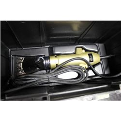 OSTER SHOWMASTER SHEARING MACHINE VARIABLE SPEED