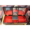 Image 2 : VINTAGE MUSICAL JEWELLERY BOX